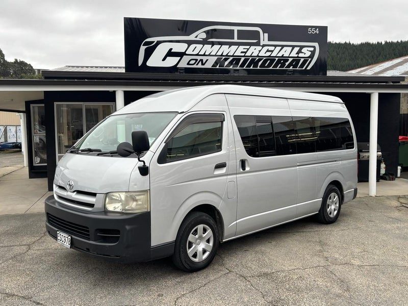 2005 Toyota Hiace With Wheel Chair Hoist