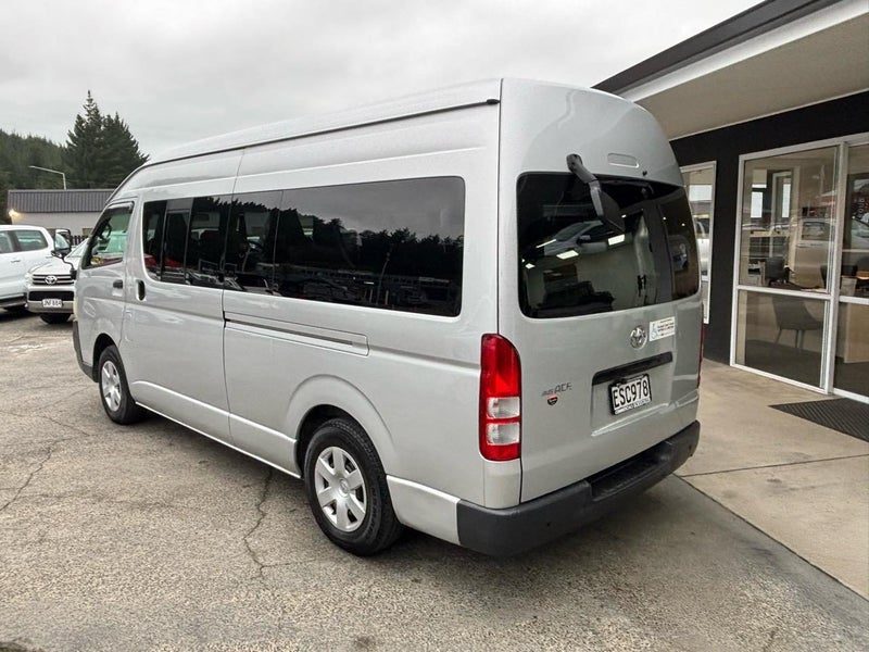 2005 Toyota Hiace With Wheel Chair Hoist, photo 3