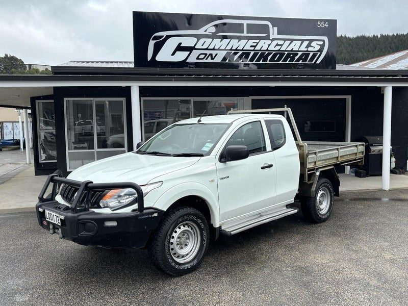 2018 Mitsubishi Triton Extra Cab 4X4 Flat Deck Ute