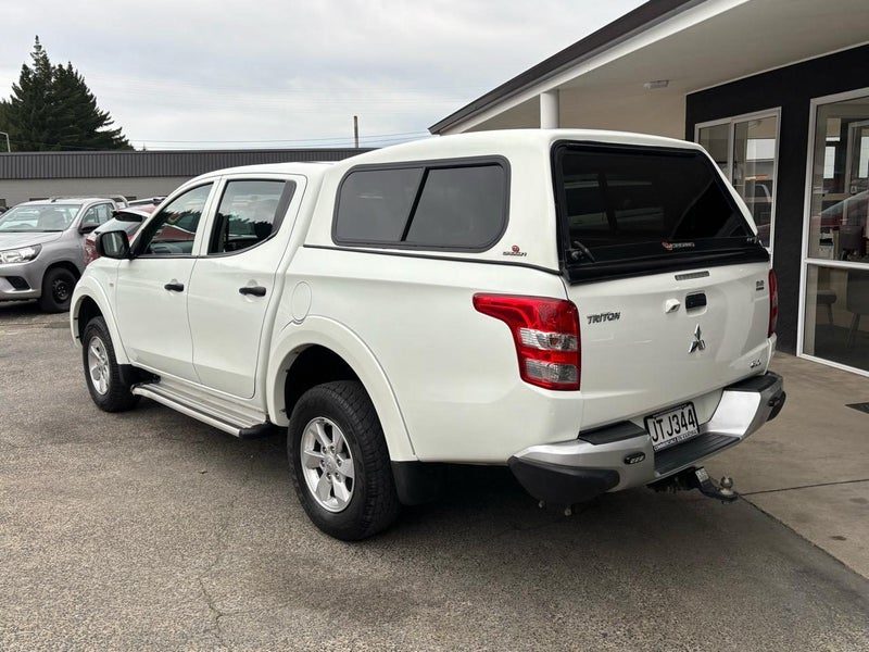 2016 Mitsubishi Triton GLX, photo 3