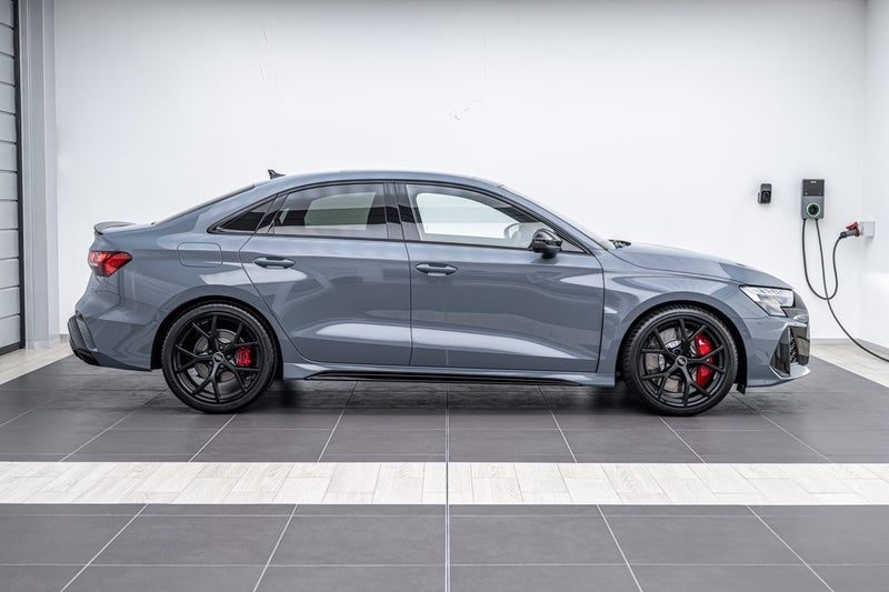 2026 Audi RS3 SEDAN TFSI 294 KW, photo 2