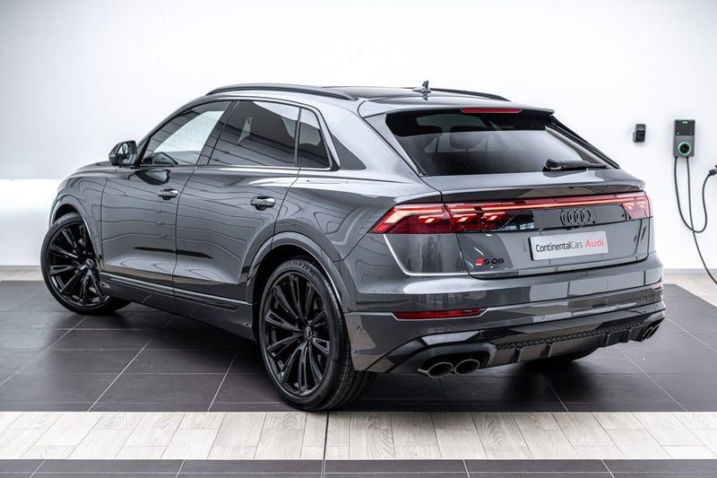 2026 Audi SQ8 TFSI, photo 3