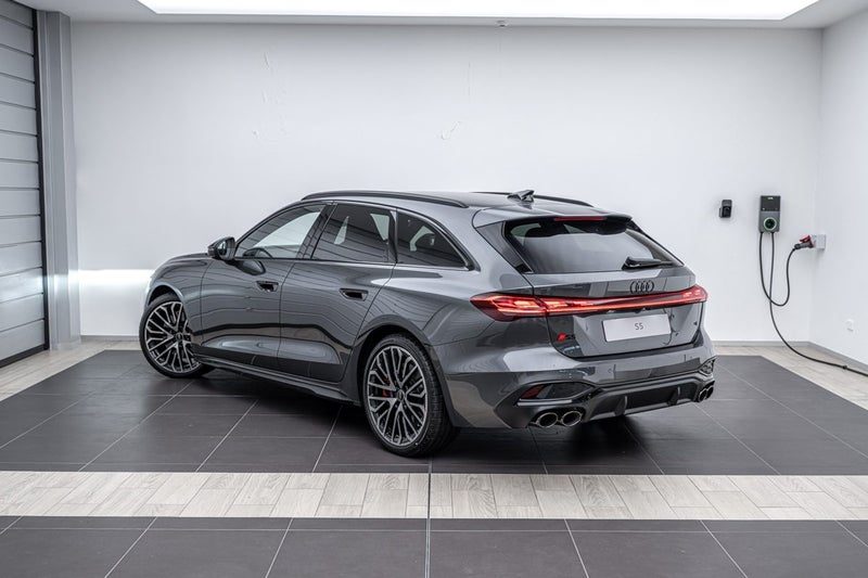 2026 Audi S5 AVANT TFSI, photo 3