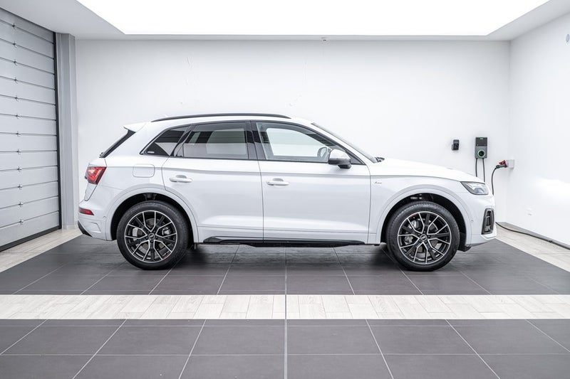 2021 Audi Q5 S LINE 45 TFSI Q 183KW S TRONIC, photo 2