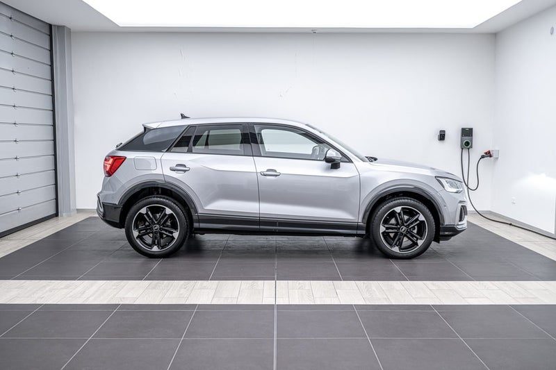 2025 Audi Q2 35 TFSI S TRONIC 110 KW, photo 2