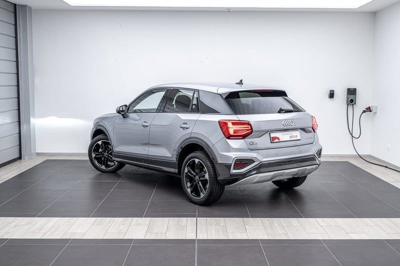 2025 Audi Q2 35 TFSI S TRONIC 110 KW, photo 3