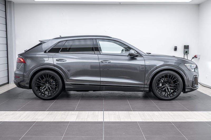 2025 Audi Q8 55 TFSI QUATTRO, photo 2