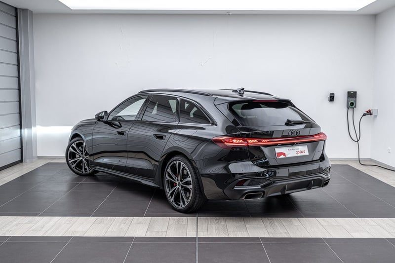 2026 Audi A5 E-HYBRID AVANT S LINE, photo 3