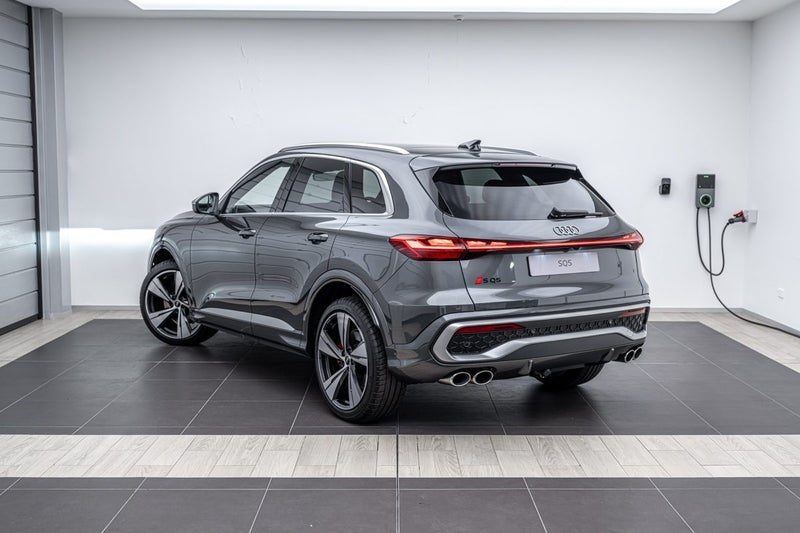 2026 Audi SQ5 SUV TFSI, photo 3