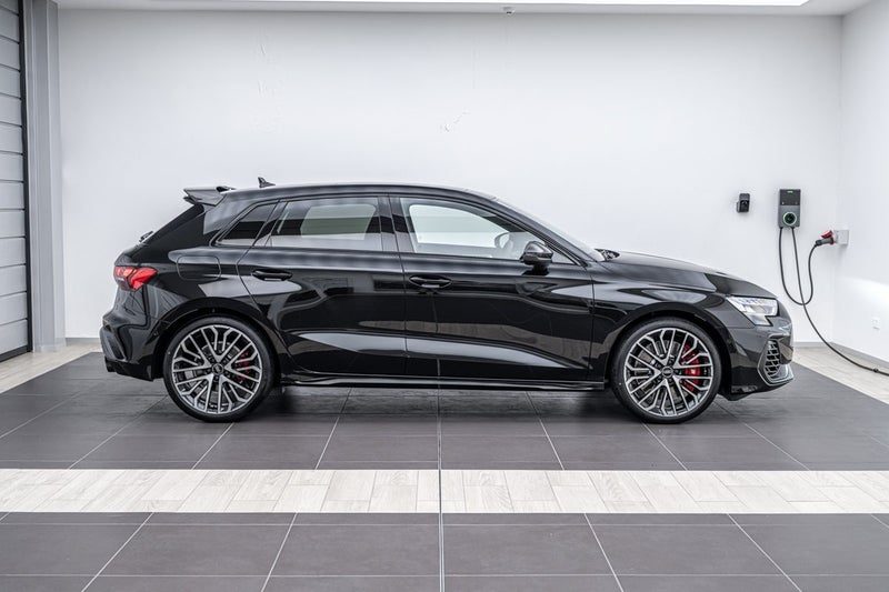 2026 Audi S3 SPORTBACK TFSI 245 KW, photo 2