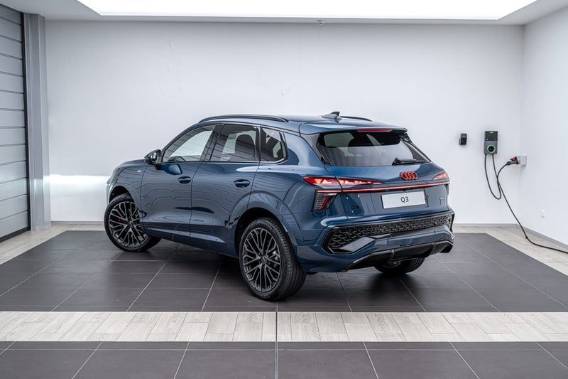2026 Audi Q3 SUV TFSI QUATTRO 195 KW, photo 3