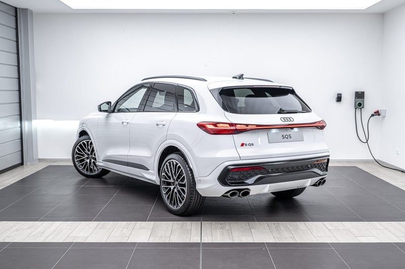 2026 Audi SQ5 SUV TFSI, photo 3