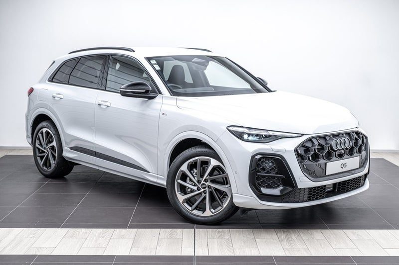 2026 Audi Q5 SUV TFSI QUATTRO S TRONIC 150 KW, main photo