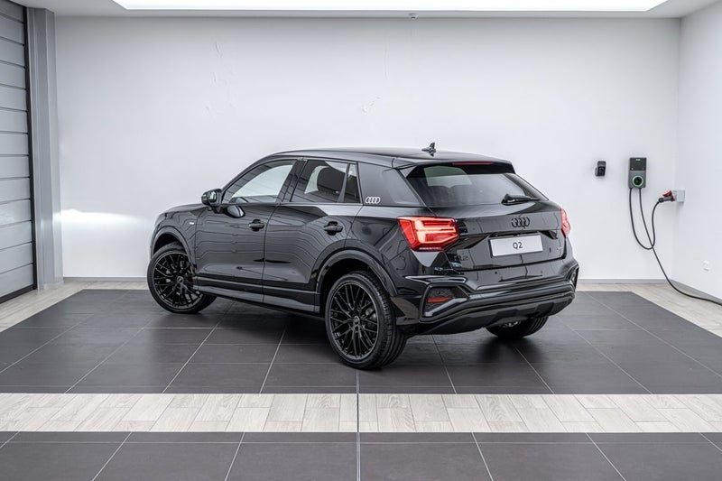 2026 Audi Q2 40 TFSI QUATTRO S LINE, photo 3