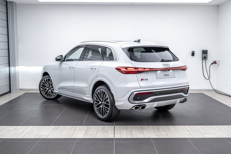 2026 Audi SQ5 SUV TFSI, photo 3