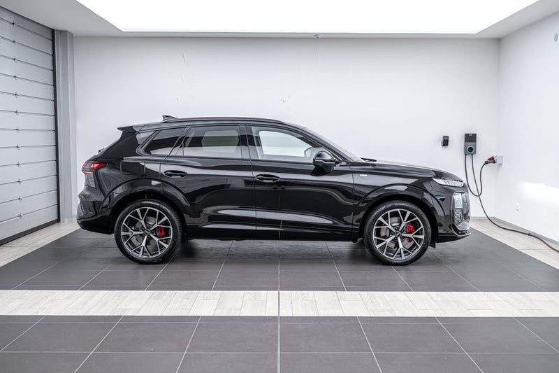 2026 Audi Q3 SUV TFSI QUATTRO 195 KW, photo 2