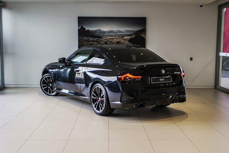 2026 BMW M240i xDrive Coupe, photo 2