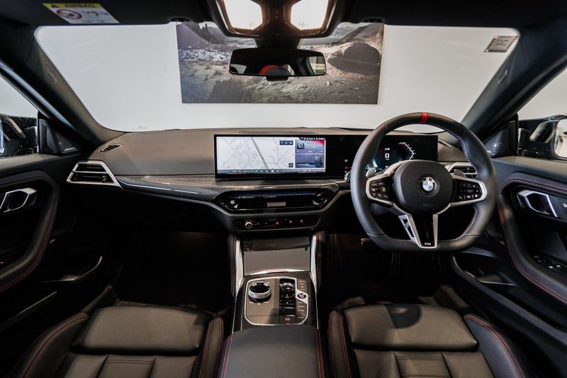 2026 BMW M240i xDrive Coupe, photo 3