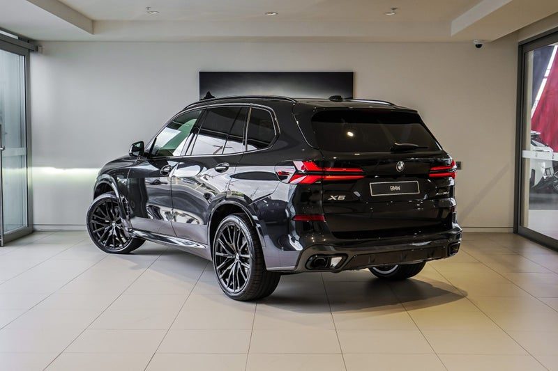 2026 BMW X5 xDrive30d, photo 2