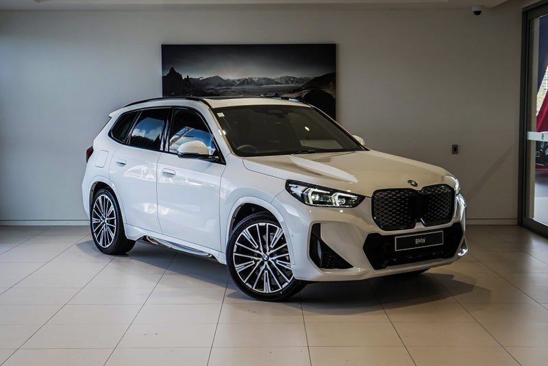 2026 BMW iX1 xDrive30