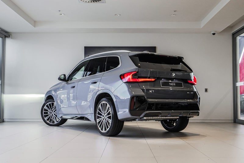 2026 BMW X1 sDrive18i, photo 2