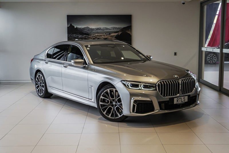 2022 BMW 730D M-Sport Package
