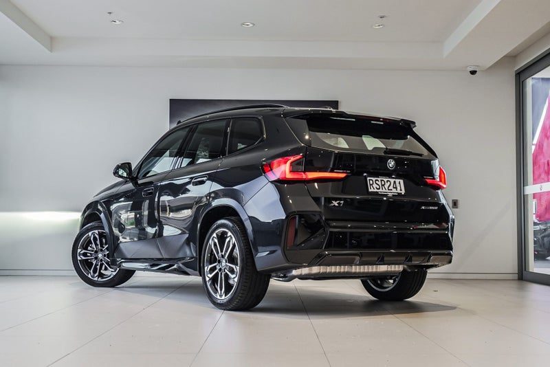 2026 BMW X1 xDrive25e, photo 2