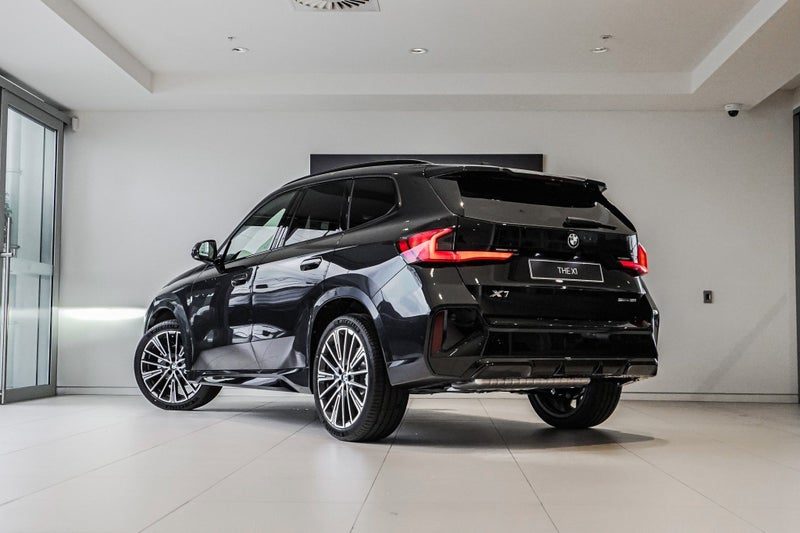 2026 BMW X1 sDrive18i, photo 2