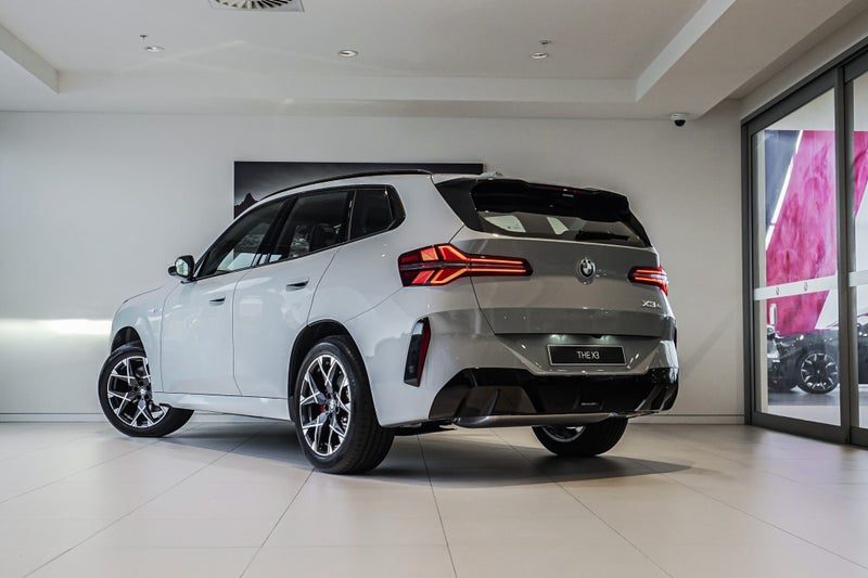 2026 BMW X3 20 xDrive, photo 2
