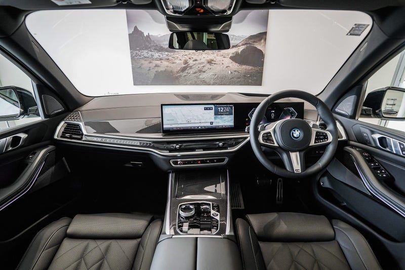 2026 BMW X5 xDrive50e, photo 3