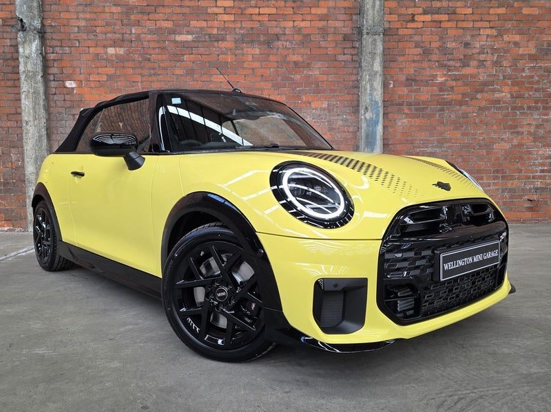 2026 MINI Cooper S Convertible JCW Sport Spec, photo 2