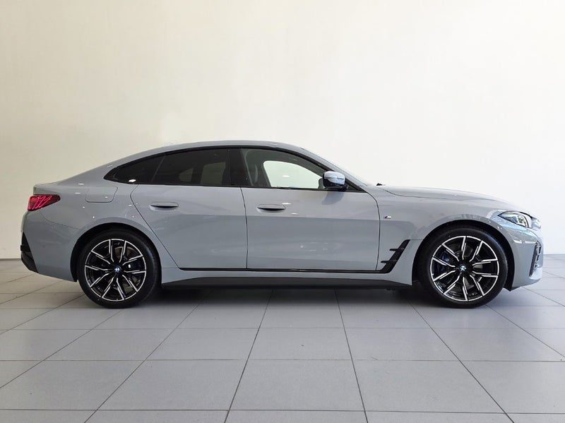 2026 BMW i4 40, photo 3