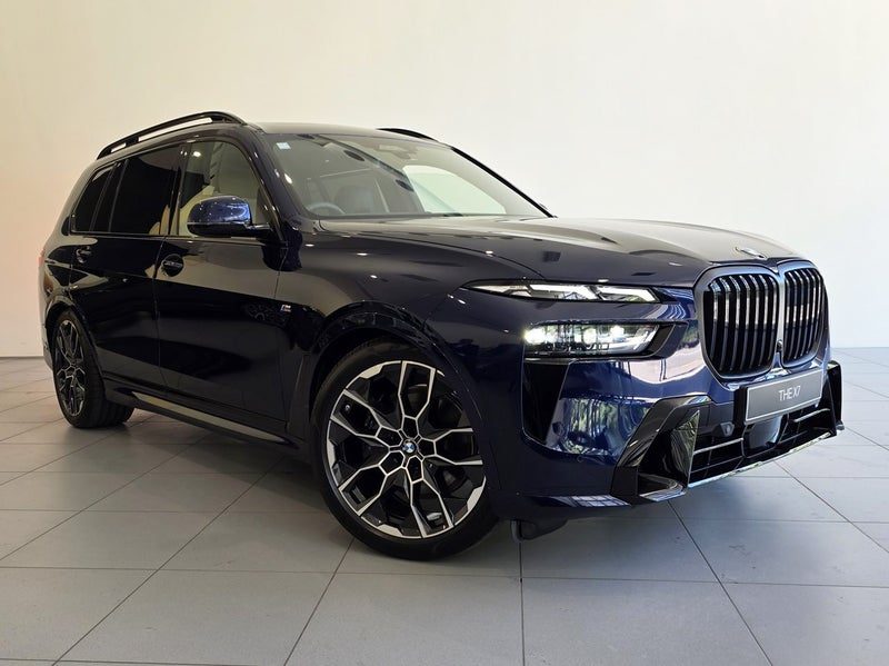 2025 BMW X7 xDrive40d M-Sport Pro (Mild hybrid)