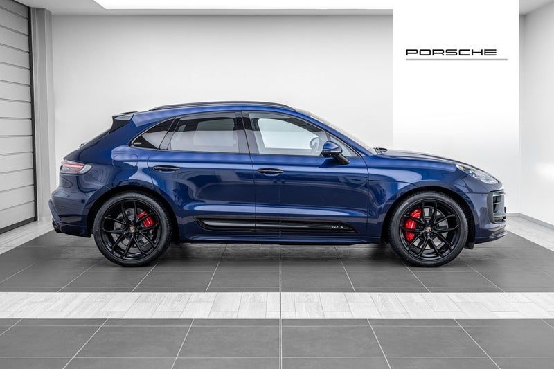 2022 Porsche Macan GTS (Macan III), photo 2