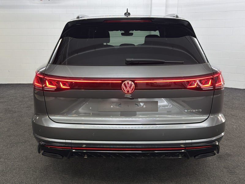 2026 Volkswagen Touareg R PHEV, photo 3