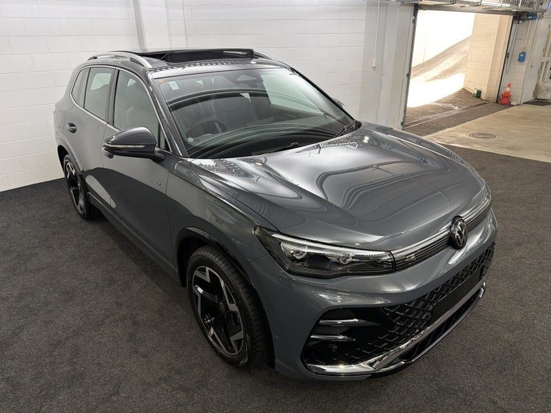 2026 Volkswagen Tiguan 3 R-LINE, photo 3