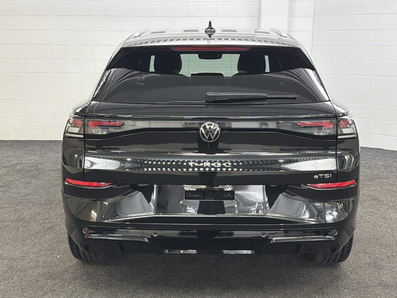 2026 Volkswagen T-Roc R-LINE, photo 3