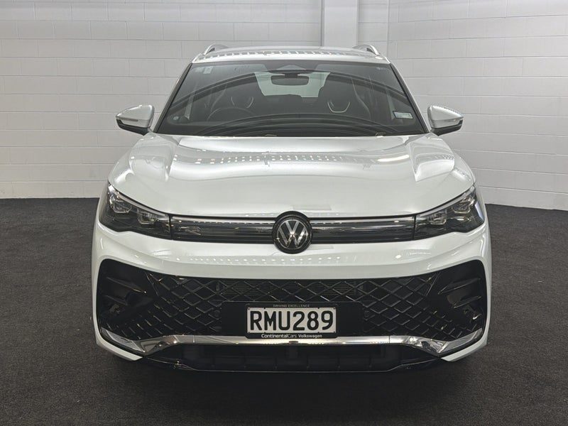 2025 Volkswagen Tiguan 3 R-LINE, photo 2