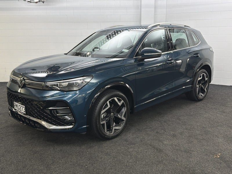 2025 Volkswagen Tiguan 3 R-LINE, photo 3