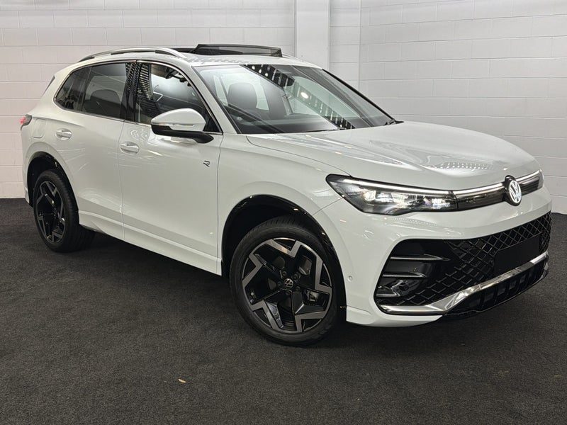 2026 Volkswagen Tiguan 3 R-LINE, main photo