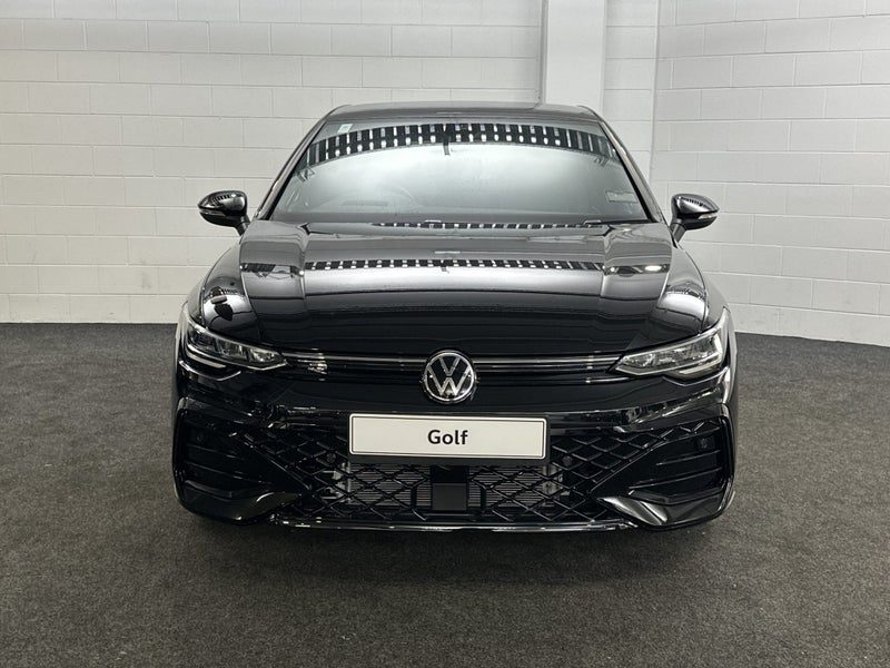 2026 Volkswagen Golf 8.5 R-LINE, photo 2