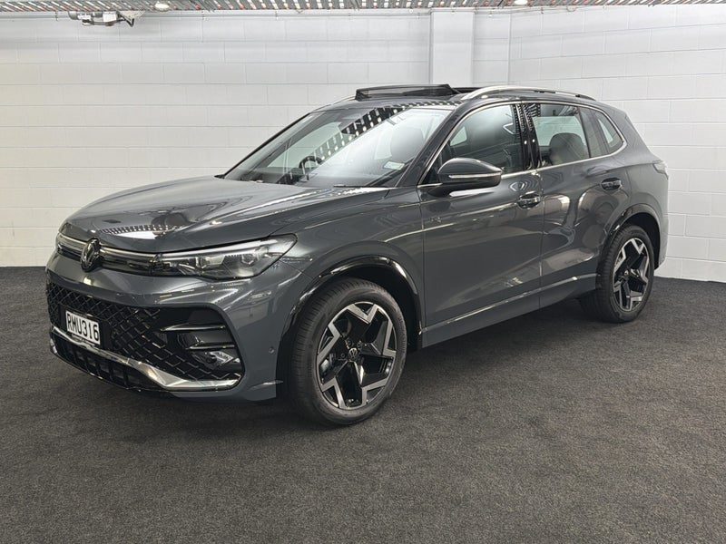 2025 Volkswagen Tiguan 3 R-LINE, photo 3