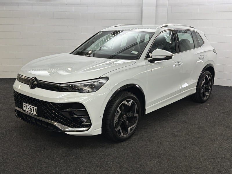 2025 Volkswagen Tiguan 3 R-LINE, photo 3