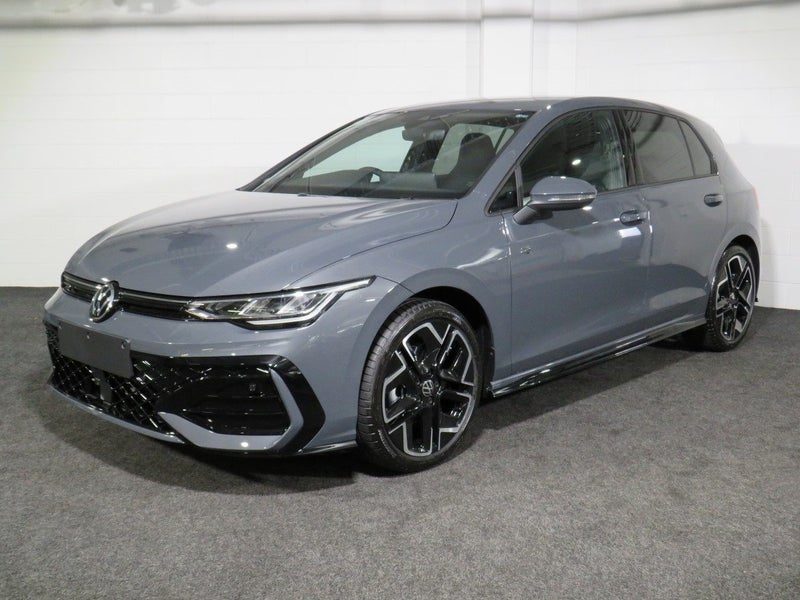 2026 Volkswagen Golf 8.5 R-LINE, photo 2