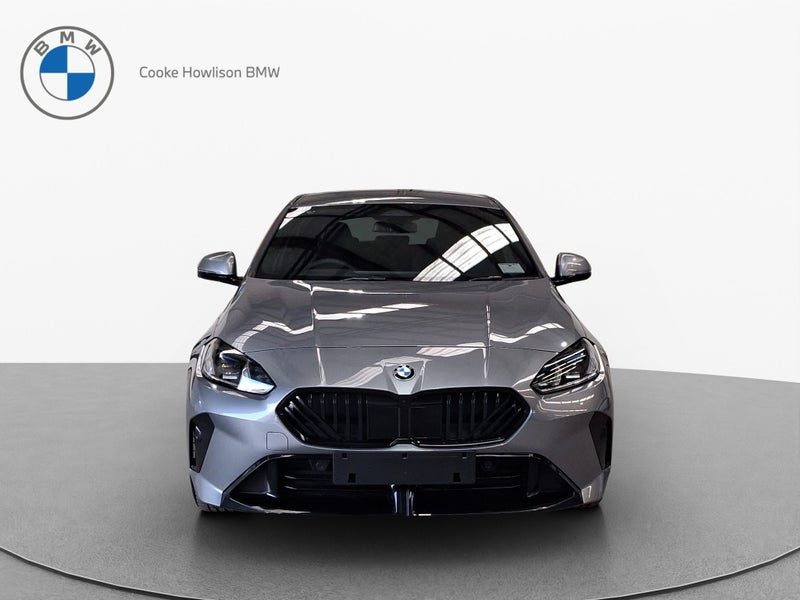 2026 BMW 120i M Sport, photo 2