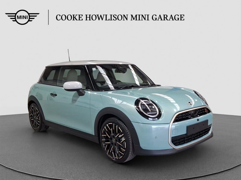 2026 MINI Hatch Cooper S Favoured