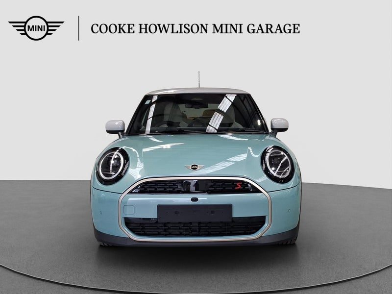 2026 MINI Hatch Cooper S Favoured, photo 2