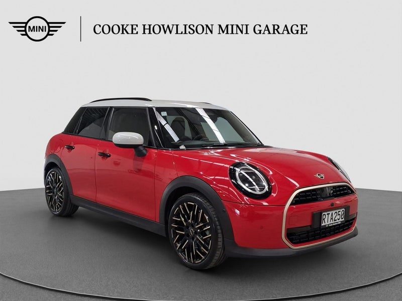 2026 MINI Cooper Cooper C Favoured 5dr, main photo