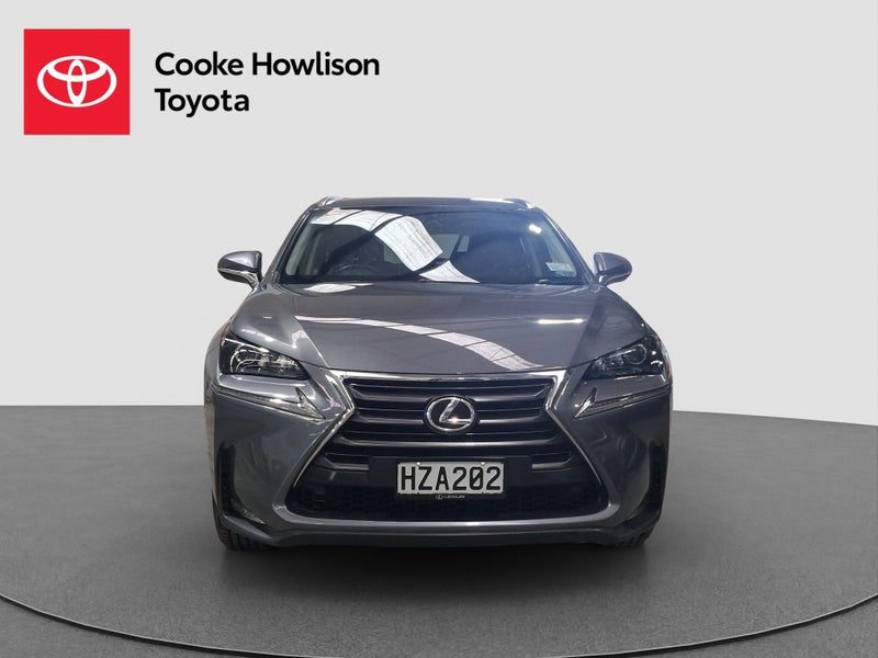 2015 Lexus NX 200t 2.0L Turbo, photo 2