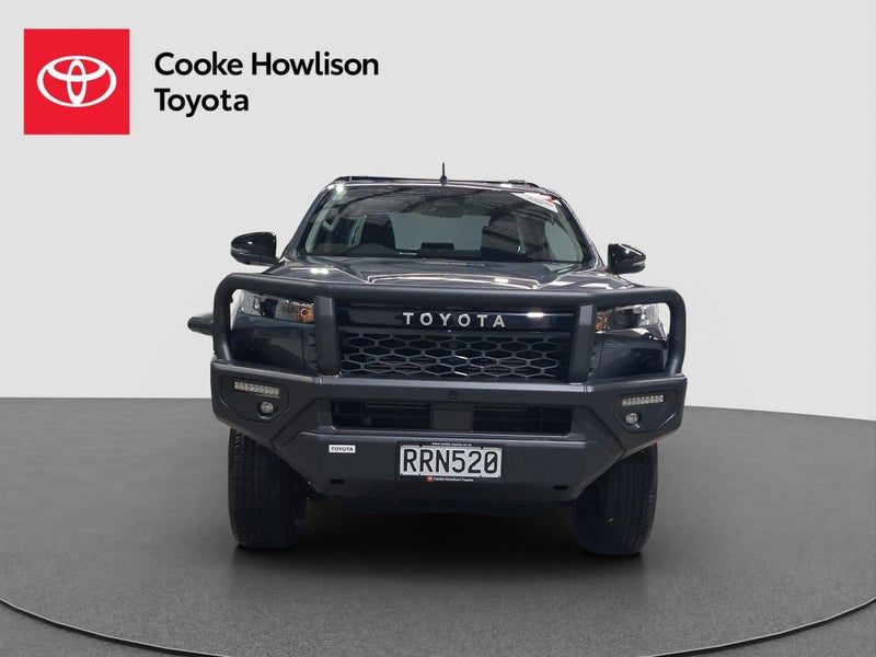 2026 Toyota Hilux SR 2.8DT Hybrid 4WD, photo 2